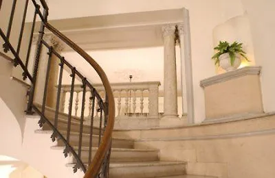 Il Gattopardo Relais Oda ve Kahvaltı