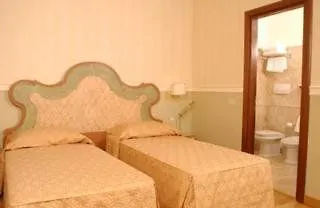 Couette-café Il Gattopardo Relais Rome